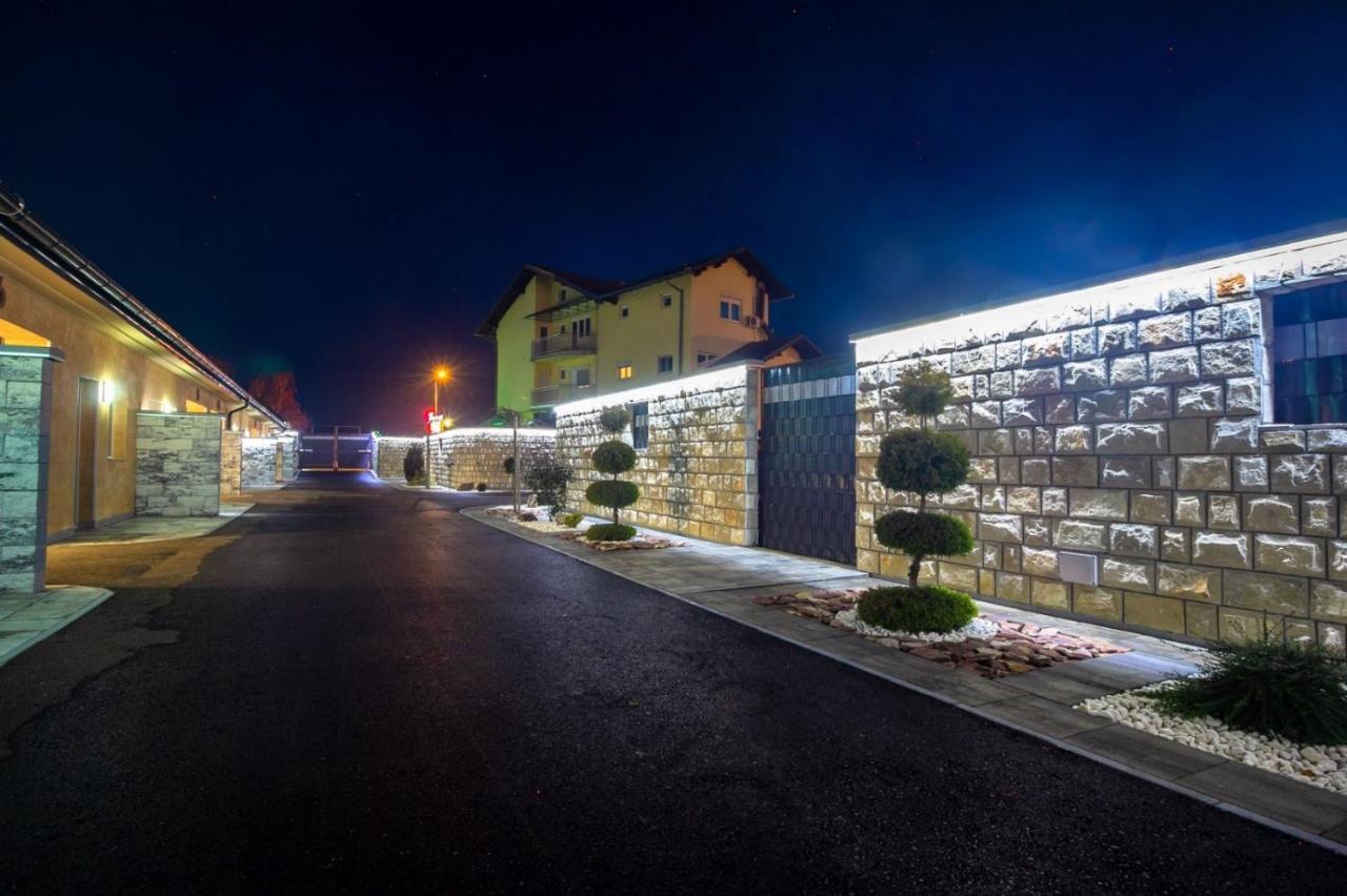 Motel Atos Bungalovi Nova Topola Exteriér fotografie